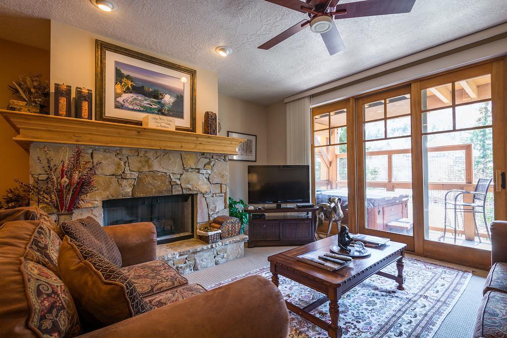 Town Point Condos By Park City Vacations Room photo